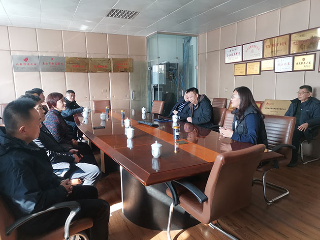 A Federación de Industria e Comercio de Shandong visitou a Tangshan Jinsha Company